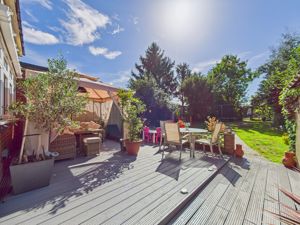 Photo 31- click for photo gallery